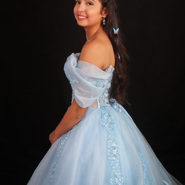 foto de estudios de quinceañera